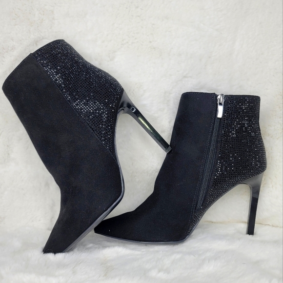 NINE WEST NWT Booties Boots Woman's Heels Suede Black Stone authentic designer - Picture 7 of 15